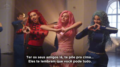 Espalhando Amor Nos Bastidores