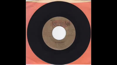 Les Fortiches (1966) - Je suis celui (You've got to hide your love away)